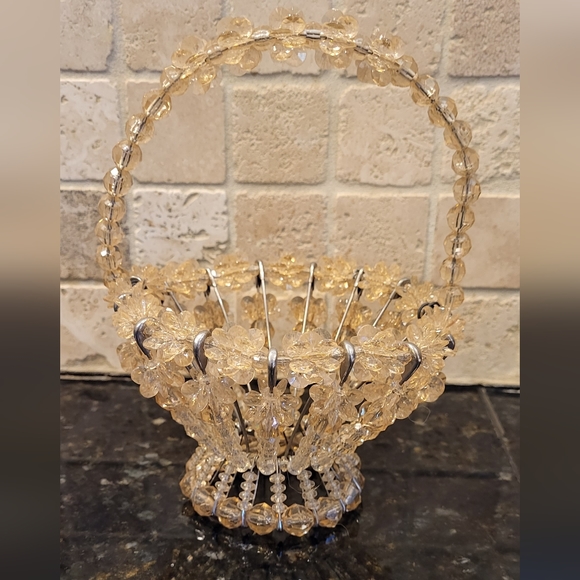 Vintage Safety Pin Art Basket - Picture 2 of 11